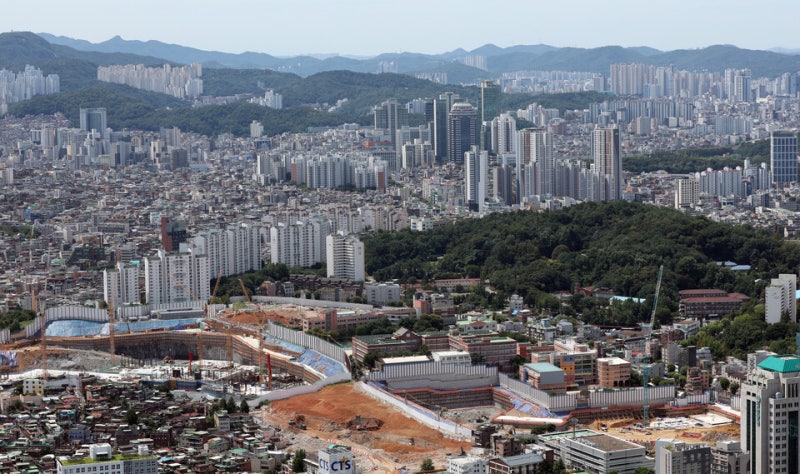 수도권에 23만 가구+α 푼다…그린벨트까지 신규 택지로 [<b>8·13 대책</b>]