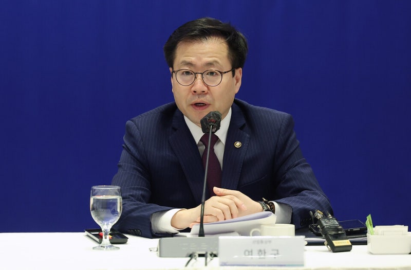 <b>여한구</b> 통상교섭본부장 <b>직권면직</b>…통상 현안 속 이례적 교체