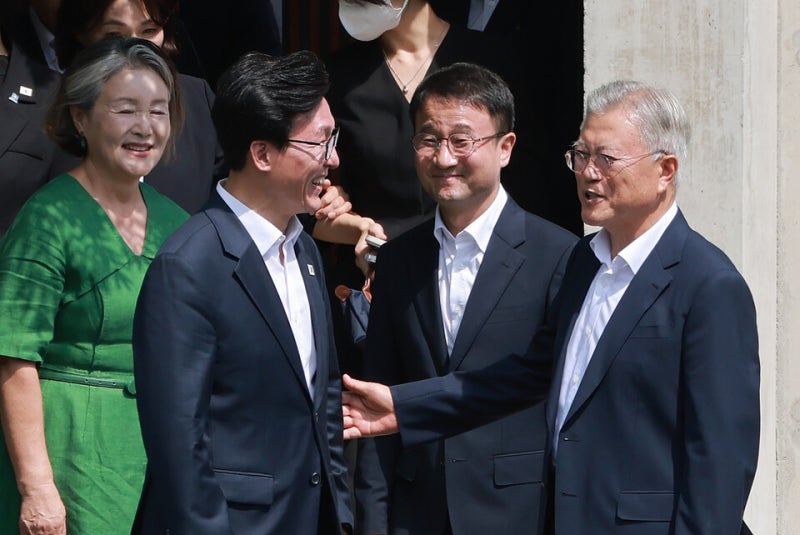 文 "전대 과정서 당원 내상 깊어"…<b>김민석</b> "조롱·혐오 난무 않도록 할...