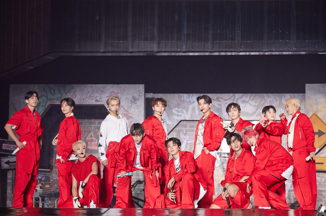 “천국 같아” 8년째 ‘HOT’한 <b>세븐틴</b>, 고척돔 점령한 ‘대체불가 K팝...