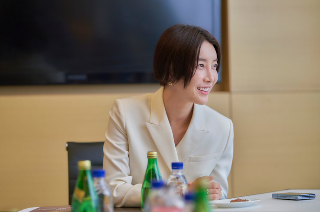 진서연 “바람핀 <b>남편</b> 용서? ‘내 사람 안 내쳐’ 대사에 공감”(행복배...