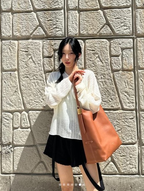너무 조그마한 태연