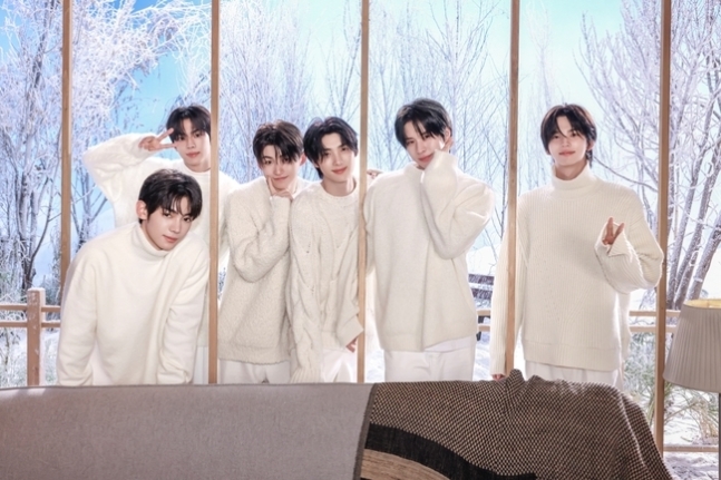 투어스, 젠지 아이콘 급부상! 요아정과 콜라보 !