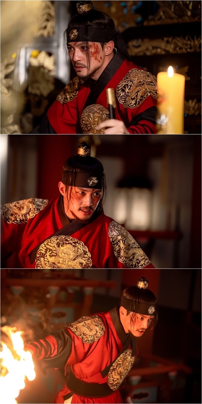 <b>김지훈</b>, 천도재까지 지냈는데…광기 폭주 <b>팔척귀</b> 빙의(<b>귀궁</b>)