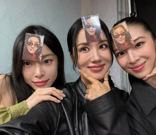 너무 훈훈한 모습 보여준 제이홉님과 엄정화님