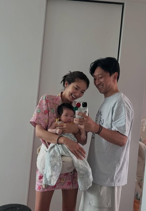 <b>손담비</b> 딸, 갈수록 이규혁 비주얼 판박이…유전자 힘 남다르네