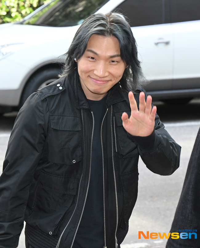 GD 이어 <b>대성</b>도 8월 호주 멜버른 <b>콘서트 취소</b> “예기치 못한 사유”[전...
