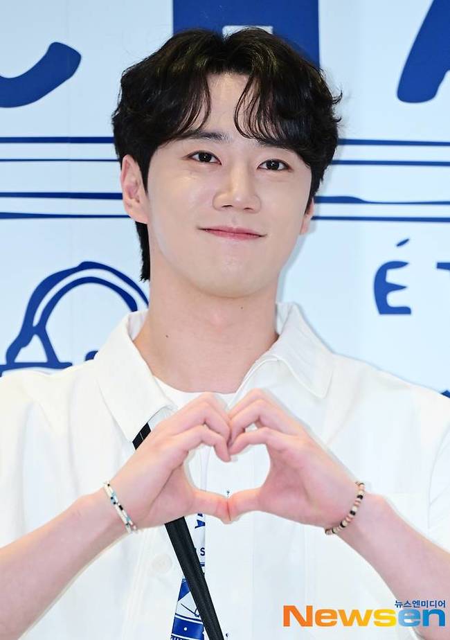 이준혁 해프닝 <b>이준영</b>, 자카르타 <b>팬미팅</b> 못 간다 [공식입장 전문]