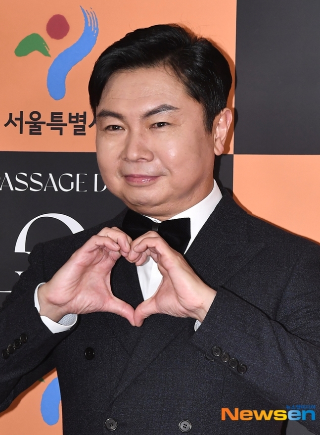 임원희, <b>정석용 결혼</b>식 축가 거절당했다 “예비신부는 찬성했는데”(라...