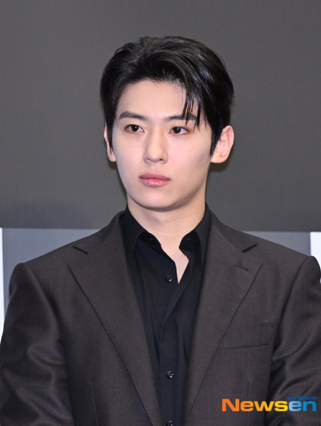 [정보/소식] 배우 변신 덱스, 잘나가네 "한일합작 '유령의 집' 긍정 검토 중” [공식입장] | 인스티즈