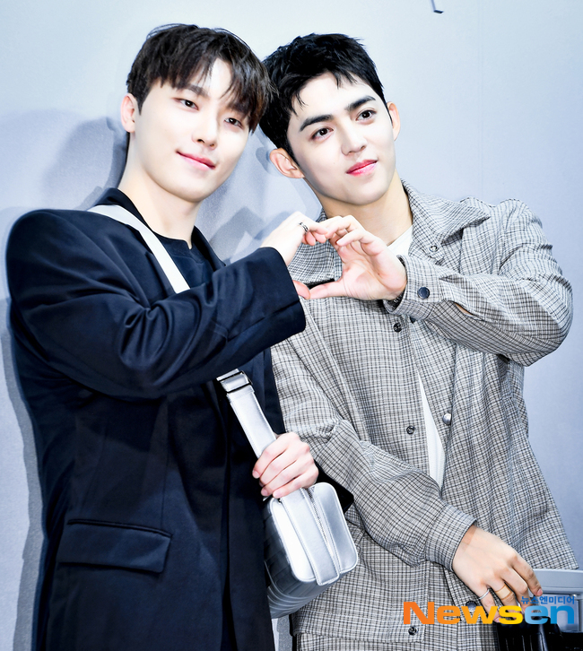 <b>세븐틴 에스쿱스</b>x<b>디노</b>, 눈을 뗄 수 없는 멋짐 [포토엔HD]