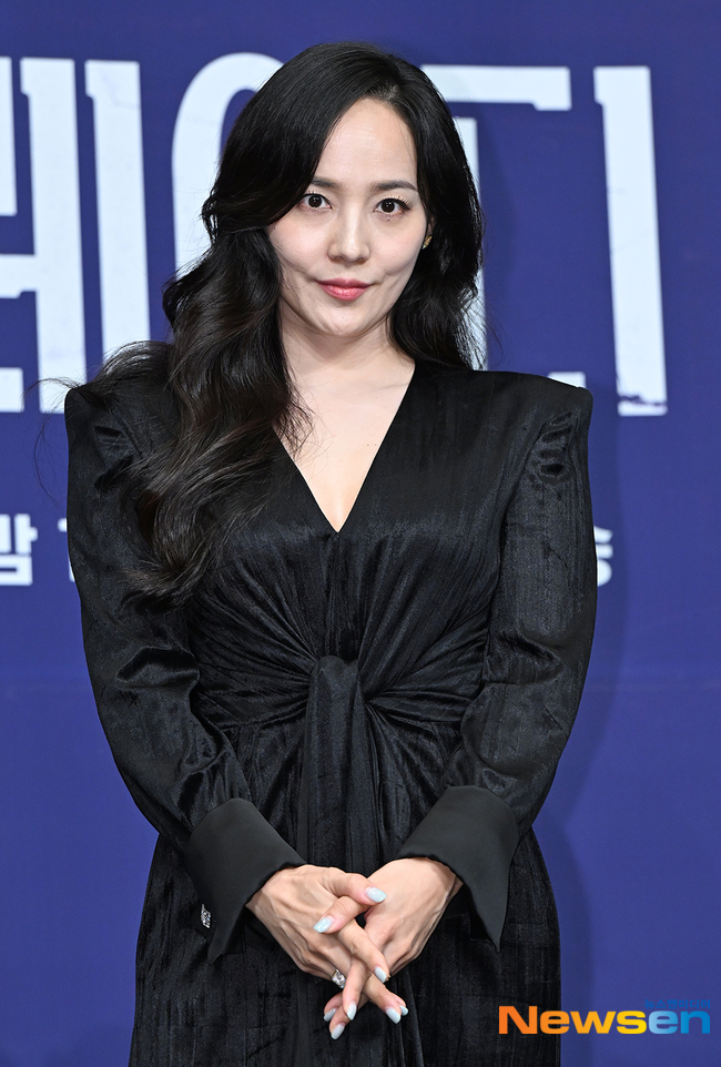 <b>유진</b>, <b>퍼스트레이디</b>의 매력 [포토엔HD]
