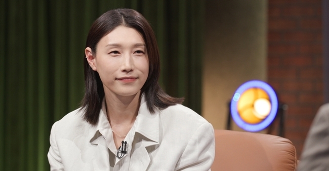 <b>김연경</b>, 손석희와 은퇴 후 첫 인터뷰 “내게 <b>국가대표</b>란‥” 눈물(질문...