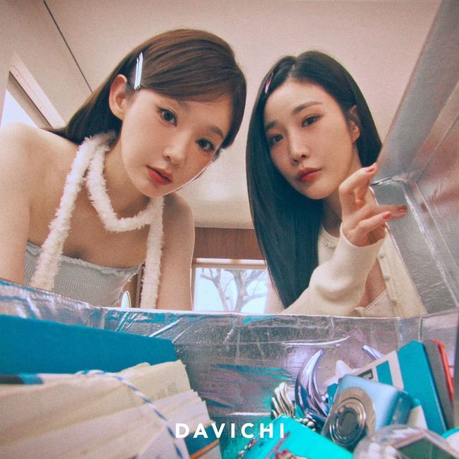 <b>다비치</b>, 오늘(16일) <b>이무진</b> 손잡고 신곡 ‘<b>타임캡슐</b>’ 컴백