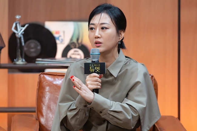 <b>장윤정</b> “경연 프로 NO, 이보다 더 보람있는 방송 없어”(<b>언포게터블</b> 듀...