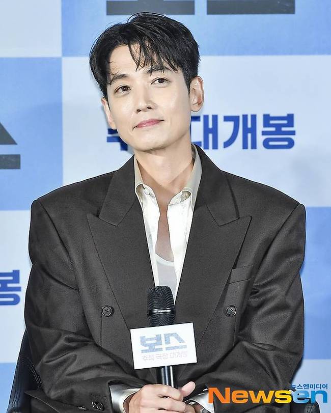 <b>정경호</b> “父 <b>정을영</b> PD 만류에도 배우 길 선택”(유퀴즈)[오늘TV]