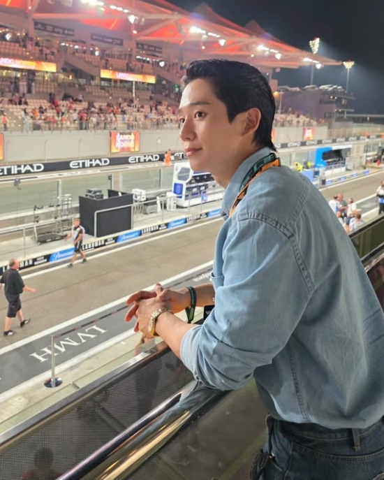 아부다비 F1 그랑프리에 방문한 존멋 해인님