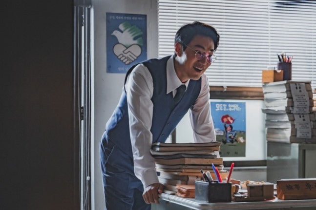 ENA新劇《稻草人》朴海秀李熙俊主演跨時空刑偵交鋒揭惡緣真相