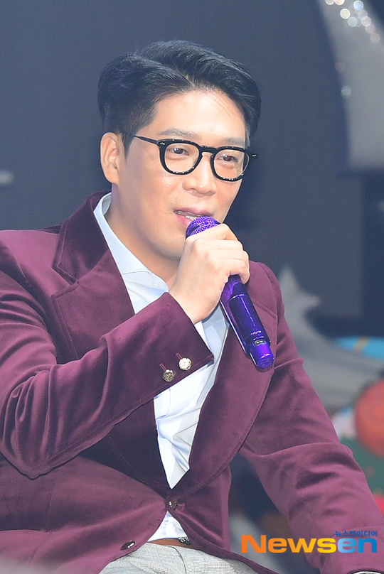 <b>MC몽</b> “<b>1000억</b>대 <b>소송</b>할 것” 격분‥원정도박 주장 ‘PD수첩’과 전면전...