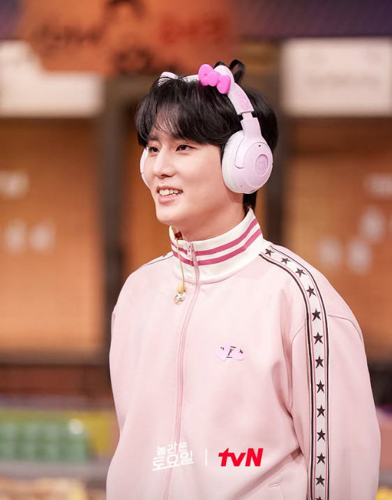 데이식스 영케이, 완전 인간 키티잖아…‘놀토’ 겜돌이 <b>남편</b> 변신