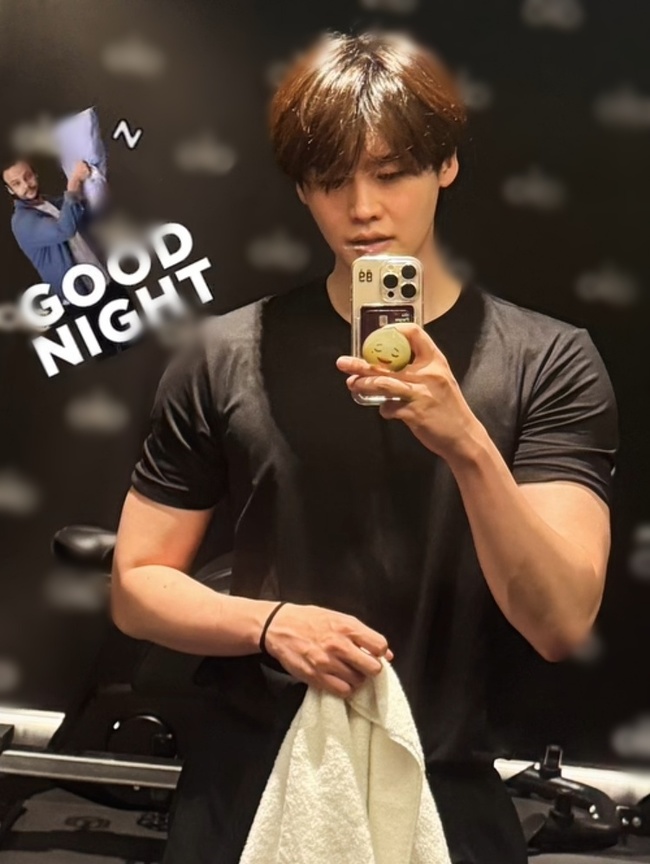이종석, 벌크업 했나? 더 넓어진 태평양 어깨‥♥ 아이유 또 반할 남성미
