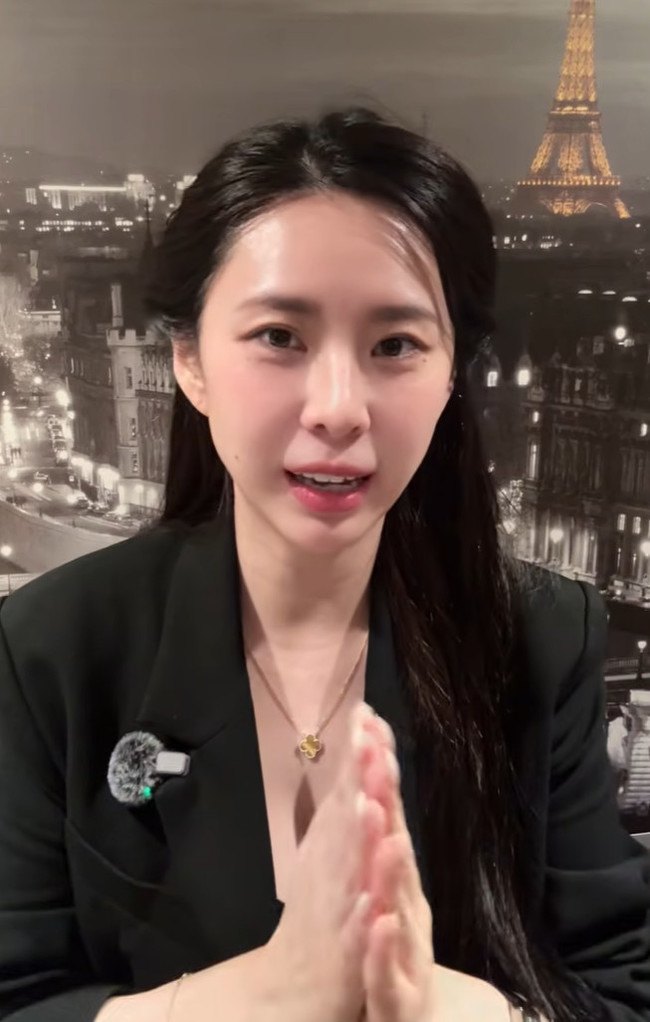 ‘故 장자연 증언자’ 윤지오 8년만 근황 “마녀사냥 당해‥후원금 사기...