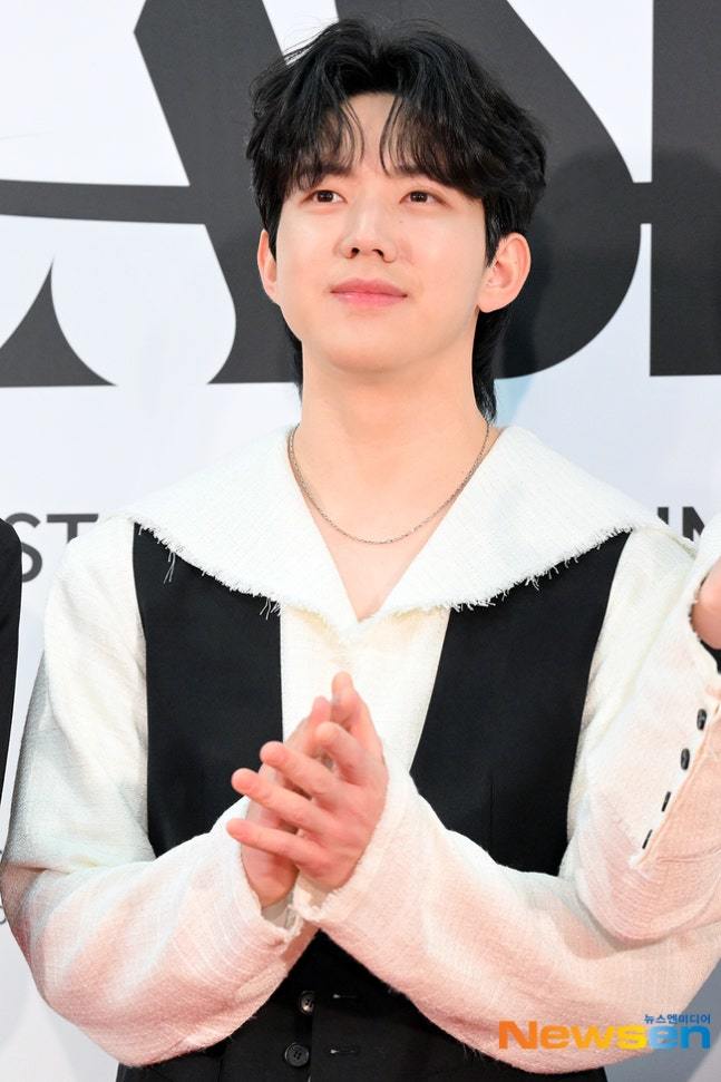 데이식스 도운, 결혼설 터지고 ‘나혼산’ 하차? 단합 수련회서 쏙 빠졌다