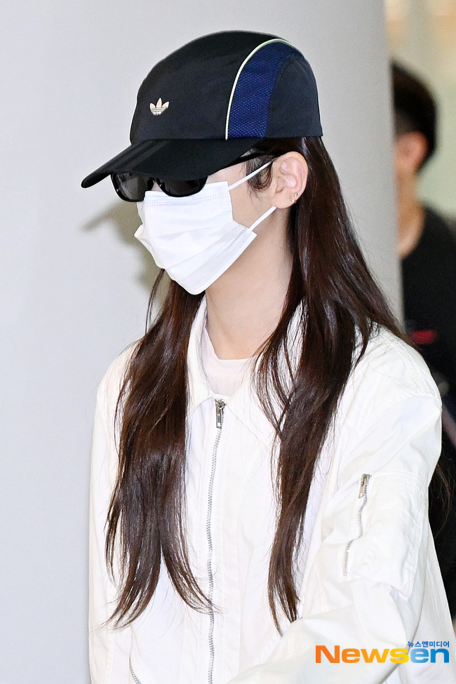 <b>있지</b> 리아 ‘집으로~’[포토엔HD]
