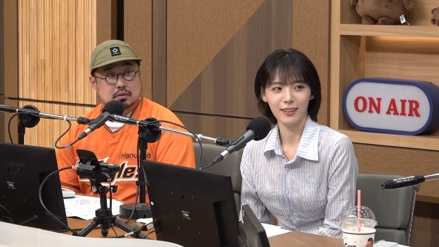 <b>치어리더</b> <b>하지원</b> “고깃집 알바하다 캐스팅, 한화 이글스 후반기 2위 예...