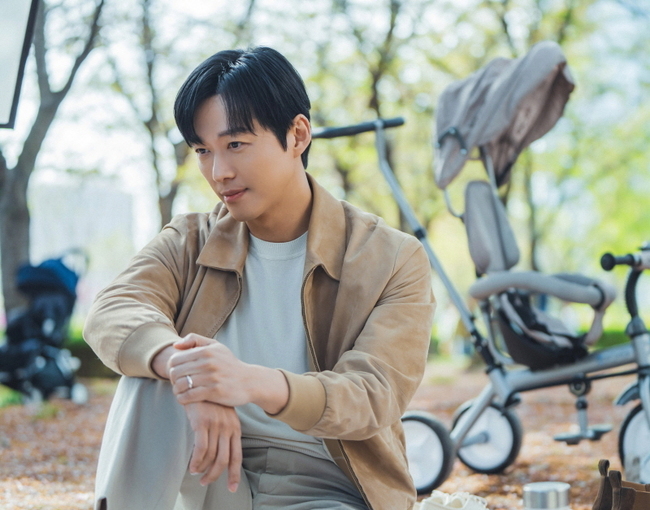 ‘<b>결혼의 완성</b>’ 제2막 열렸다‥남궁민 장인 장광이 수상해