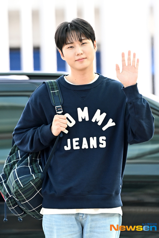 [단독]데이식스 영케이, <b>심형탁 아들 하루</b> 만났다…‘슈돌’ 출격