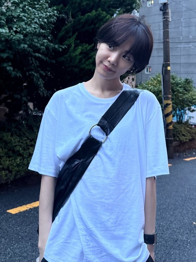 <b>한지은</b> ‘인턴’ 개봉 전 <b>숏컷</b> 파격 <b>변신</b>‥유리 윤은혜 천우희 반한 멋...