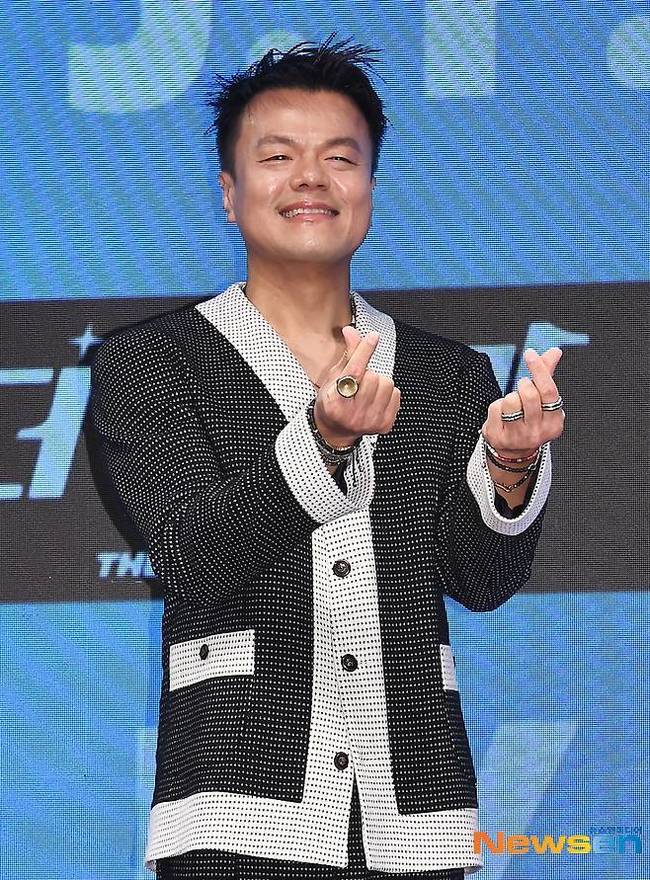 <b>박진영</b>, 종교 논란 속 사재 1억 출연→JYP와 5억5천만원 멕시코에 <b>기부</b>