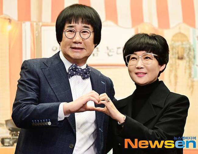 교수 딸 둔 최양락<b>팽현숙</b>, <b>쌍둥이 황혼육아</b>→임라라 위한 60첩 반상 ‘...