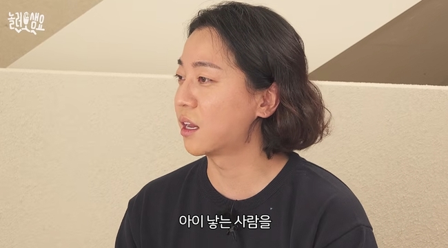 ‘아들 둘’ <b>넉살</b>, 육아 <b>지원금 발언</b> 갑론을박 “이 나라 정신 못 차려...