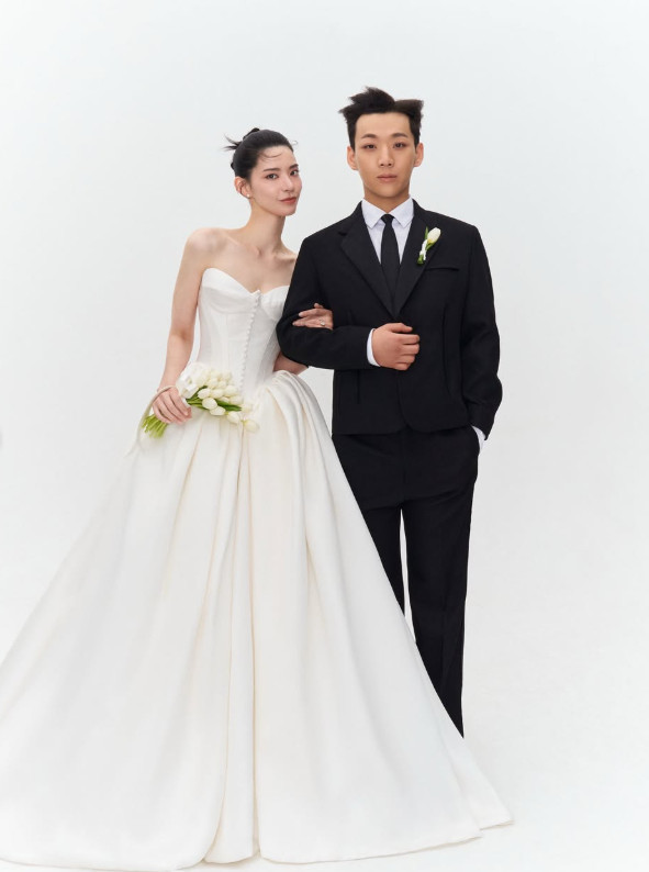 <b>양홍원</b> 소속사, 모텔 동행은 인정·<b>불륜설</b>은 <b>부인</b> “애정 행위 없어, 자...