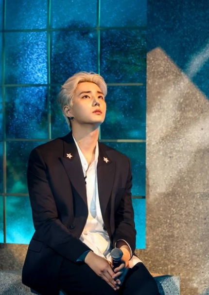 DAY6 member Young K