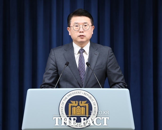 <b>대통령실</b> "일부 교원 <b>늘봄학교</b> 사실 왜곡, 바람직하지 않아"