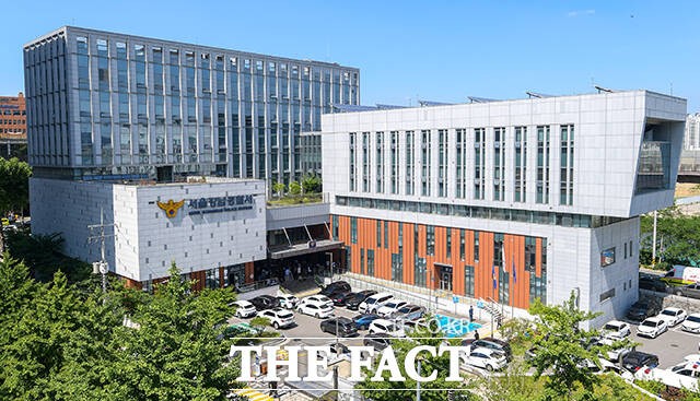 29일 경찰에 따르면 서울 강남경찰서는 김 씨 매니저의 휴대전화를 분석하는 과정에서 사고 직후 김 씨와 나눈 통화 녹취록을 확보한 것으로 전해졌다. 녹취에는 김 씨가 매니저에게 "술 마시고 사고를 냈다", "대신 자