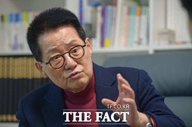 박지원, <b>김경수</b> <b>복권</b> <b>반대</b>한 한동훈에게 "참 가소롭다"