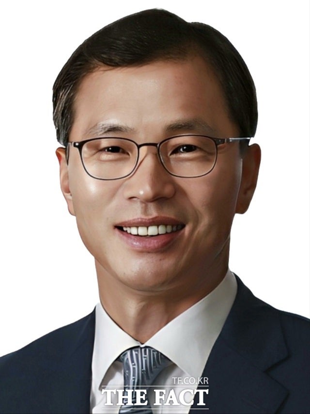 <b>김수환</b> 제35대 <b>부산경찰청장</b> 취임…"유능한 <b>부산</b>경찰 만들겠다"