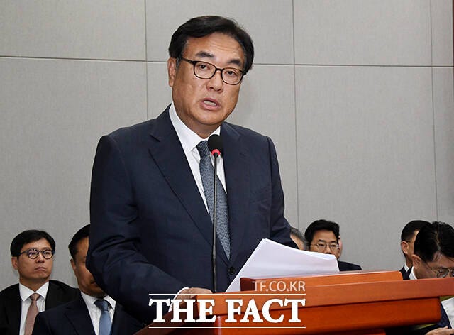 <b>정진석</b> "<b>국회</b> 조롱·야유 난무…尹에 곤욕 치르라고 어떻게 말하나"