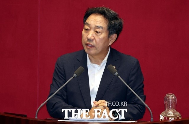 강승규 의원은 "상시 근로자 50명 이상을 고용하는 사업주는 장애인 근로자를 법정 의무 고용률에 따라 고용하게 돼 있다. 특히 공공기관은 해당 제도의 공익적 취지를 고려해 모범을 보일 필요가 있다"고 밝혔다. /뉴시