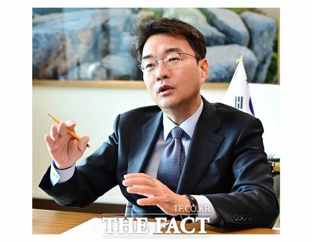 윤석준 대구 <b>동구청장</b>, '<b>정치자금법 위반</b>' 재판행