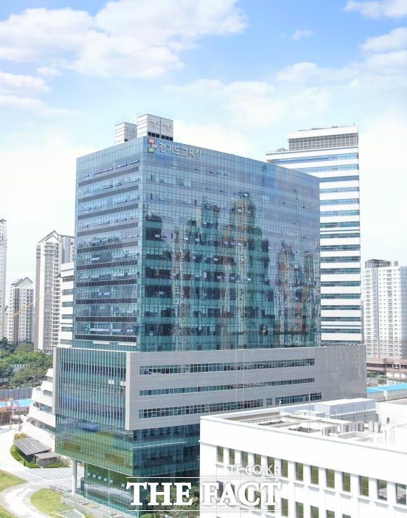 <b>경기도교육청</b>, <b>교육공무직</b> 총<b>파업</b>하면 빵 ·우유로 급식 대체