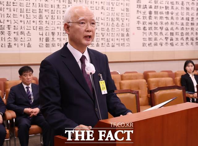 '윤 <b>탄핵</b>' 주심에 <b>정형식</b> 재판관…"재판 방향에 영향 없어'