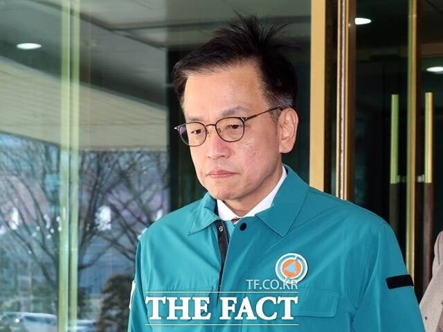 최상목, 무안 <b>사고 현장</b> 도착..."인명구조 최우선"