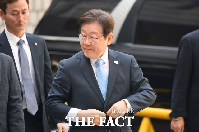 <b>이재명</b> 무죄 뒤집혔다…"김문기 골프·<b>백현동</b> <b>발언</b>은 <b>허위</b>사실"(종합)