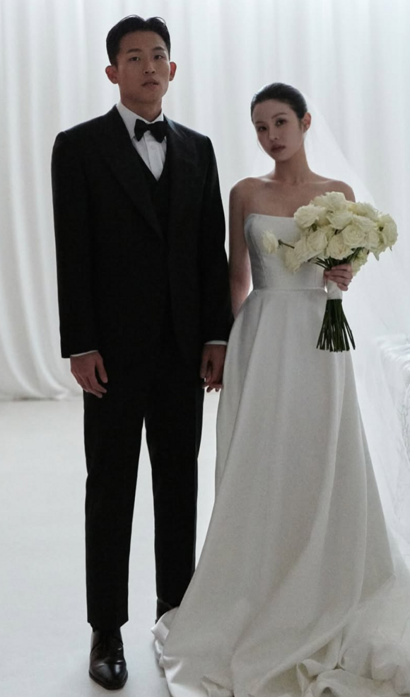 축구 국가대표 정우영, <b>이광기 딸</b>과 <b>결혼</b>…"예쁘게 잘 살겠다"
