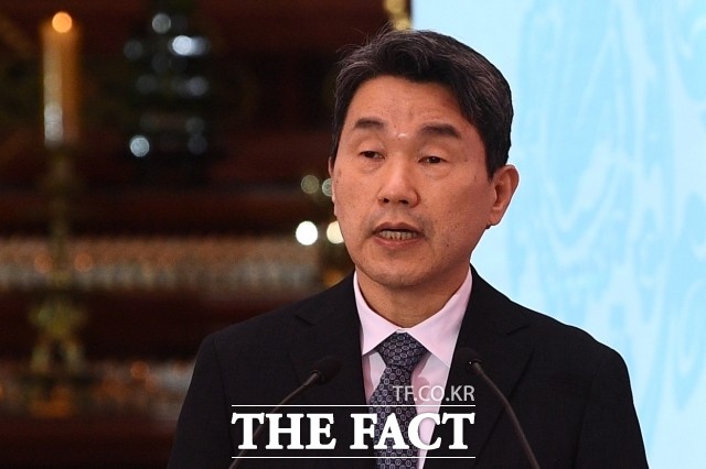 <b>이주호</b> 권한대행 "<b>중소기업</b>·소상공인 맞춤 <b>지원</b> 강화"